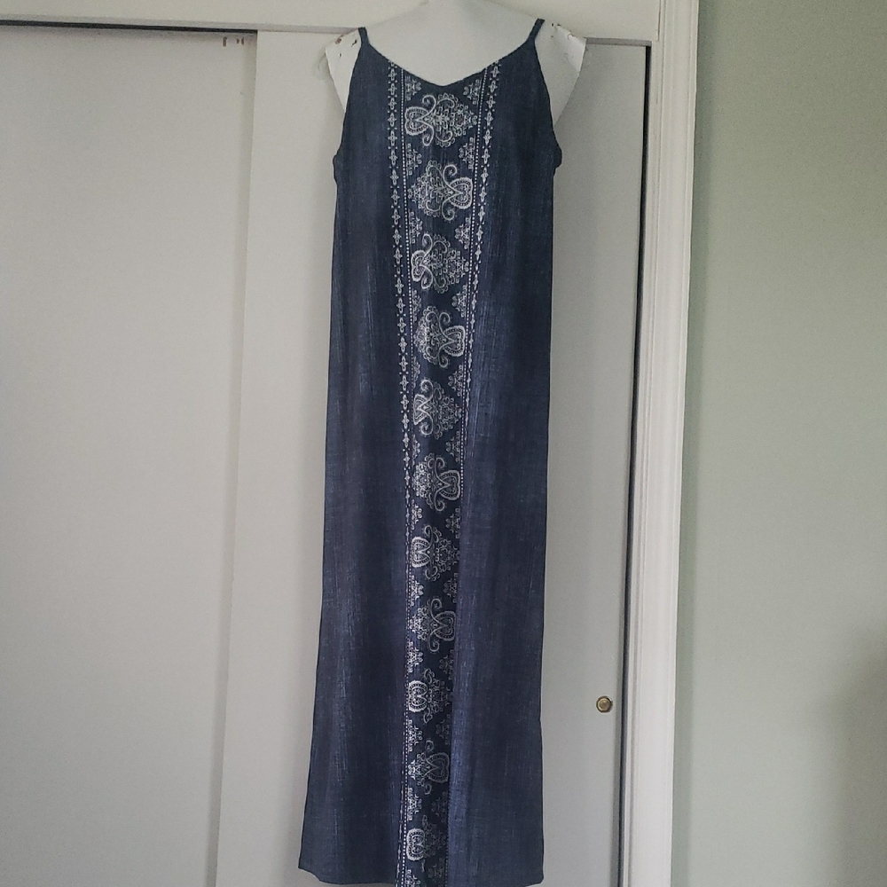 Elegant Blue Maxi Dress